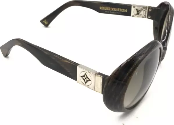 Louis Vuitton Suspense BugEye Sunglases, Polorized