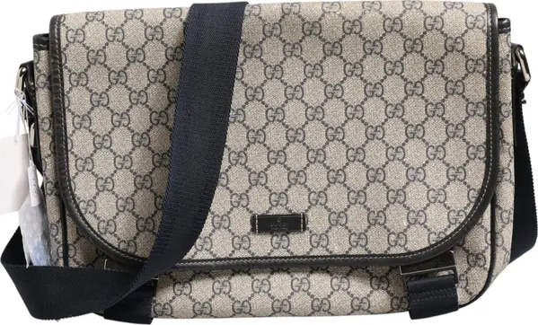 Gucci GG Supreme Messenger Bag