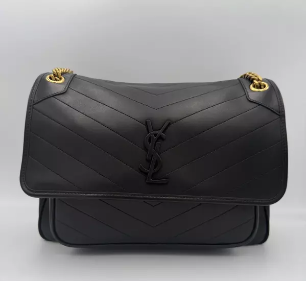 SAINT LAURENT NIKI LARGE in Lambskin Bag