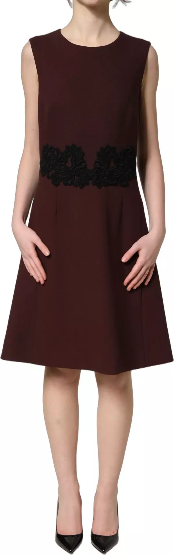 Maroon Lace Sleeveless Knee Length Dress