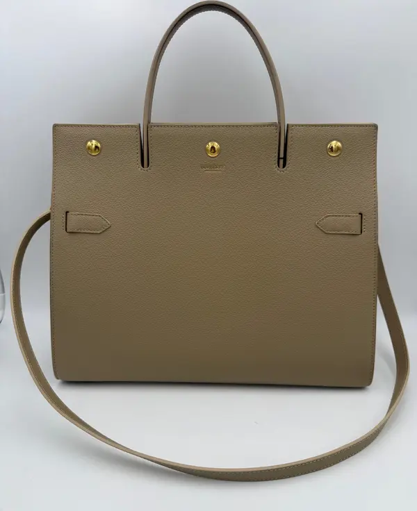 BURBERRY TITLE BAG Tote