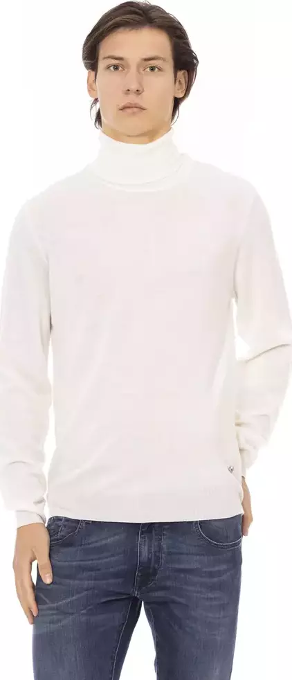 White Fabric Men Turtleneck Sweater