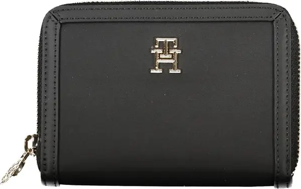 Elegant Zip Wallet with Ample Storage