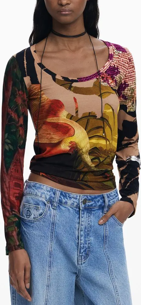 Marrone Viscosa Women T-Shirt