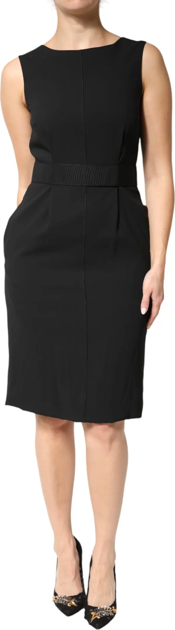 Black Sleeveless Sheath Knee Length Dress