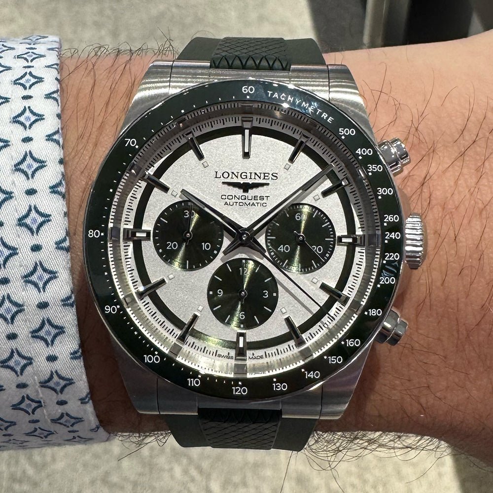Longines Conquest Chronograph L3.835.4.02.9 White/Green Dial 42mm B&P 2025