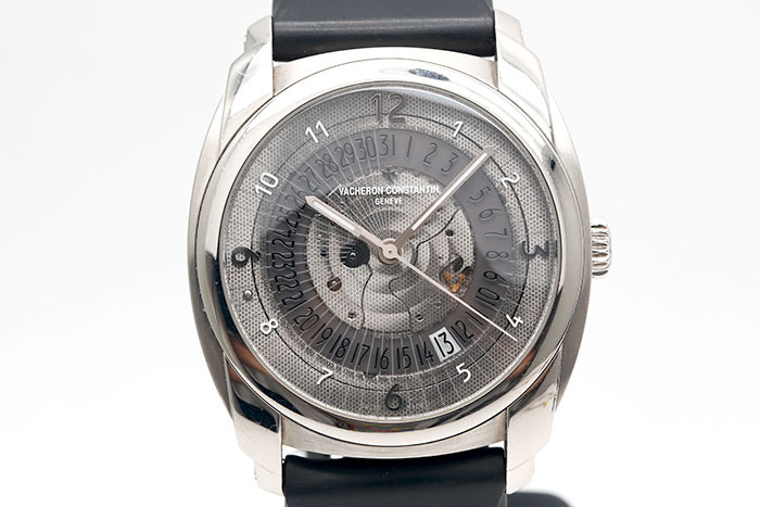 Vacheron Constantin 江詩丹頓 QUAI DE L'ÎLE 86050/000M-9343 鈀金製半簍空面盤設計 盒單齊全 44mm