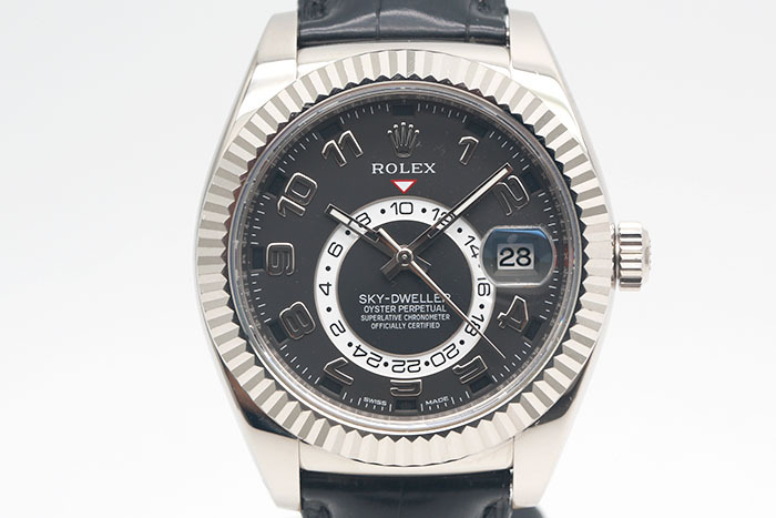 Rolex 勞力士 SKY-Dweller 326139 18K白金製天行者皮帶款 年曆第二地時區顯示 黑色面盤 盒單齊全 42mm