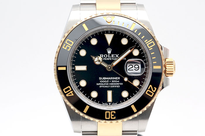 Rolex 勞力士 Submariner 126613LN 18K黃金及鋼製300米潛水錶黑色陶瓷外圈 3235機芯 2020盒單齊全無整理 41mm